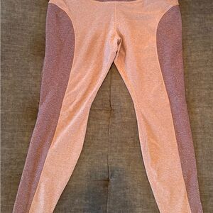 Nike women’s Two-Tone Leggings in Purple, Size 2x